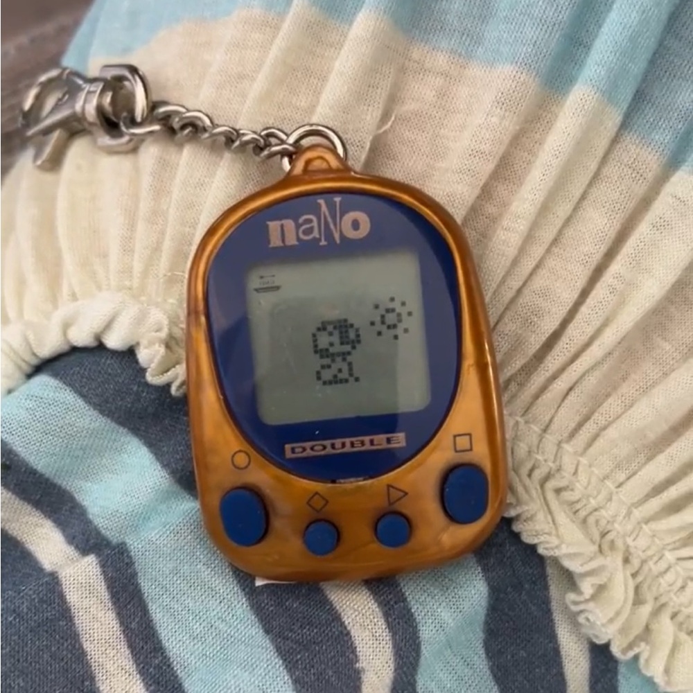Nano Pets double virtual pets playmates
